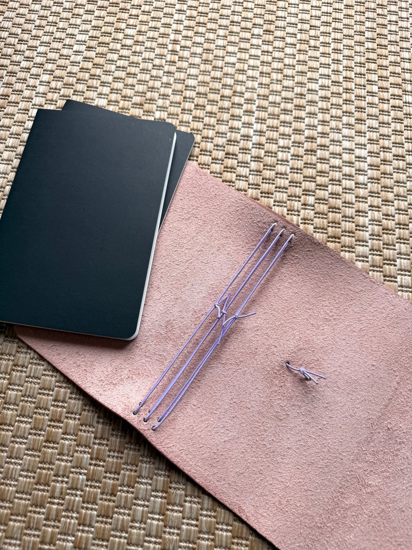 Le Petit Cuir - Rose dragée